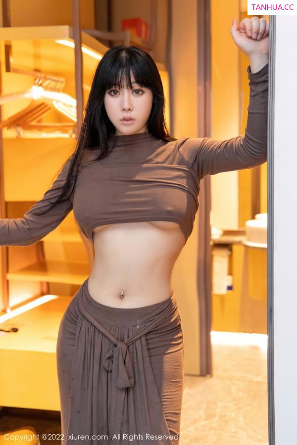 徐媛媛  [XiuRen]高清写真图 2022.01.04 No.4418 徐媛媛第10张图片